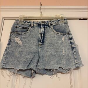 Gianni Bini Light Wash Denim Shorts